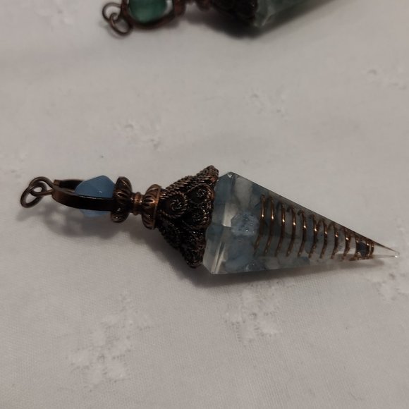 Aquamarine Chip Crystal Pendulum - Picture 5 of 6